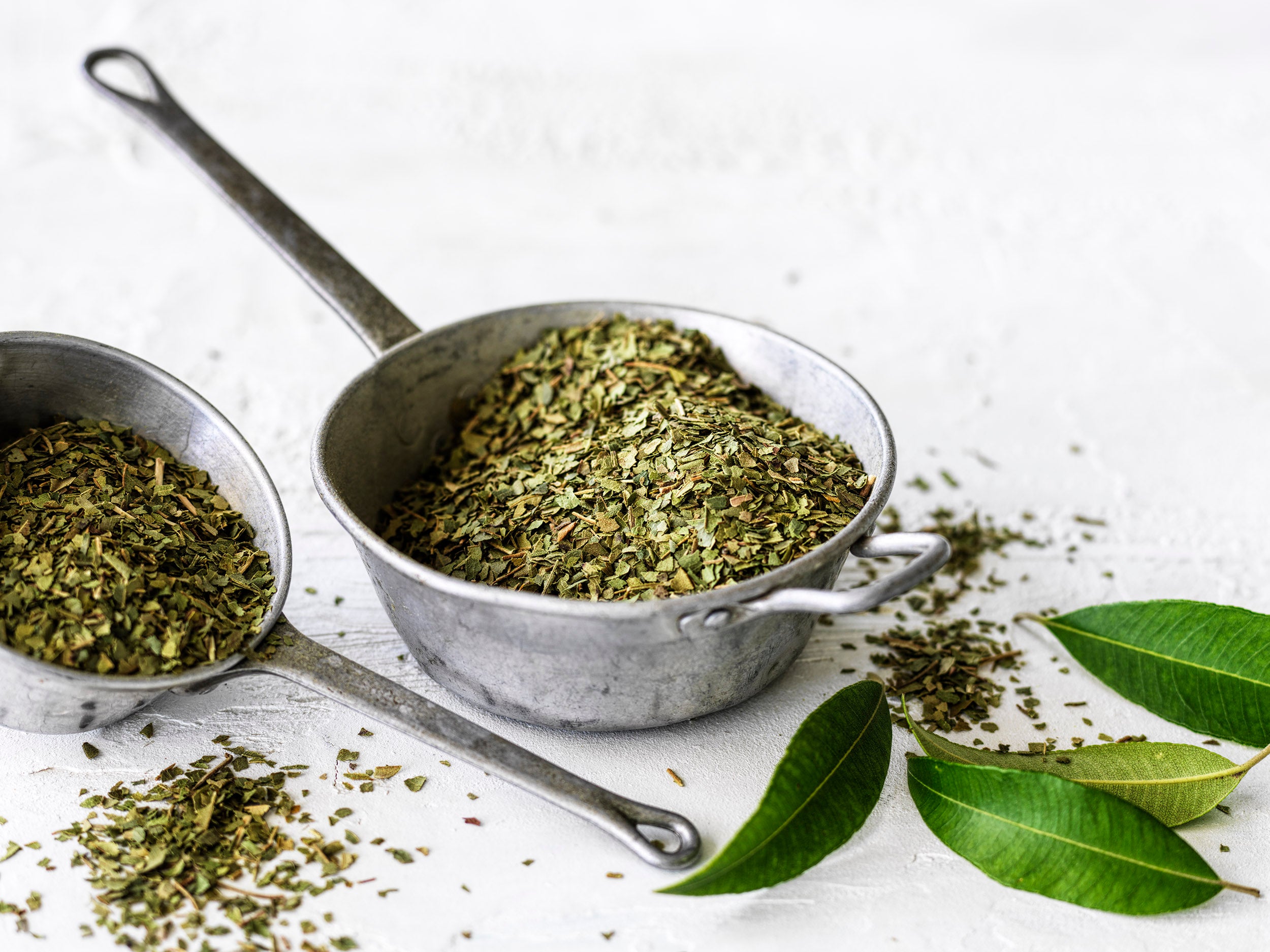 anise myrtle dried leaf